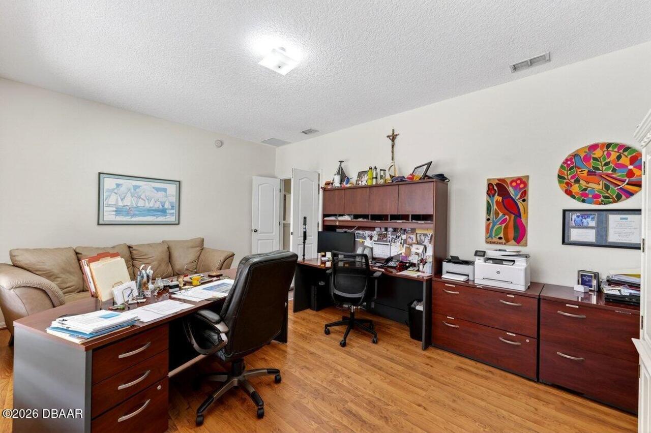 Listing Photo 37