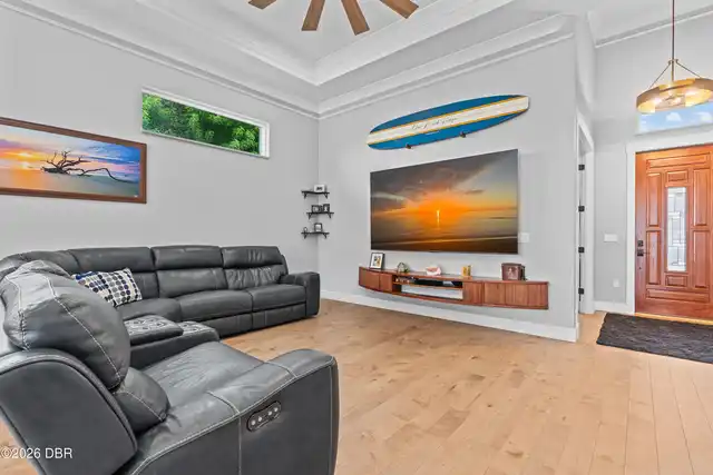 Listing Photo 19