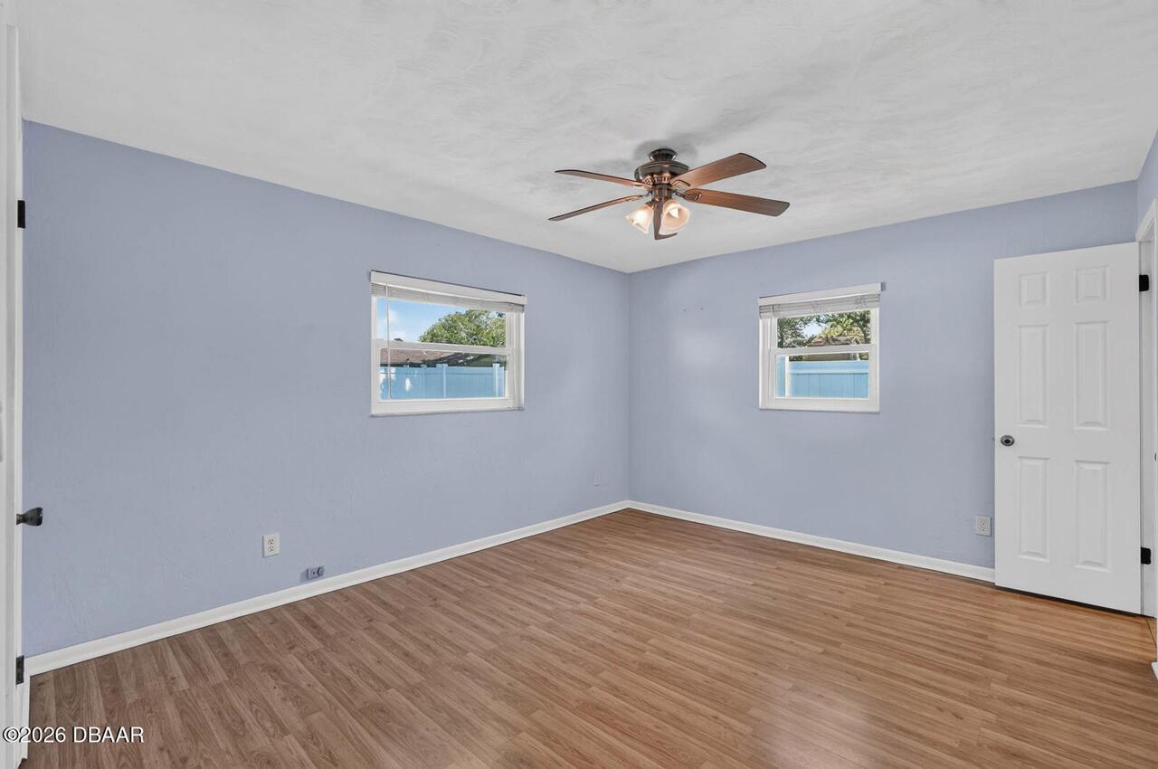 Listing Photo 18