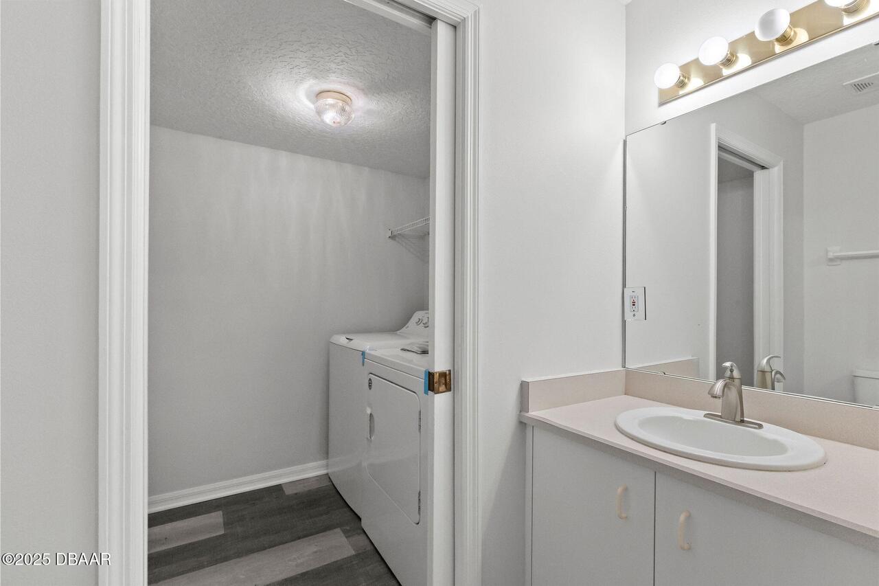 Listing Photo 11