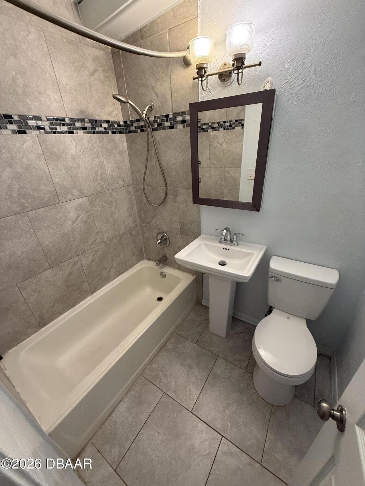 Listing Photo 7