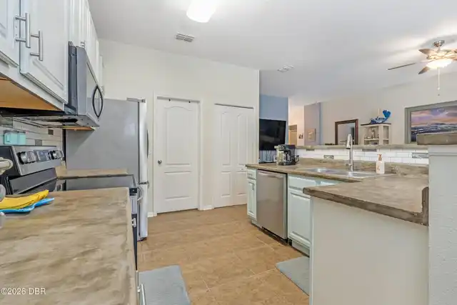 Listing Photo 17