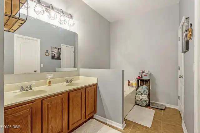 Listing Photo 21
