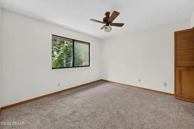 Listing Photo 34