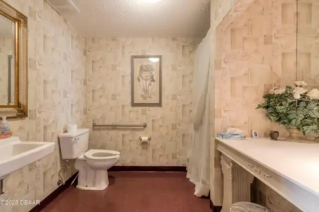 Listing Photo 26