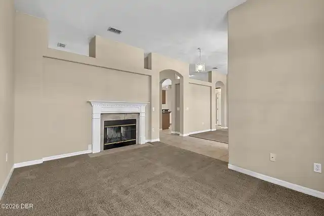 Listing Photo 14