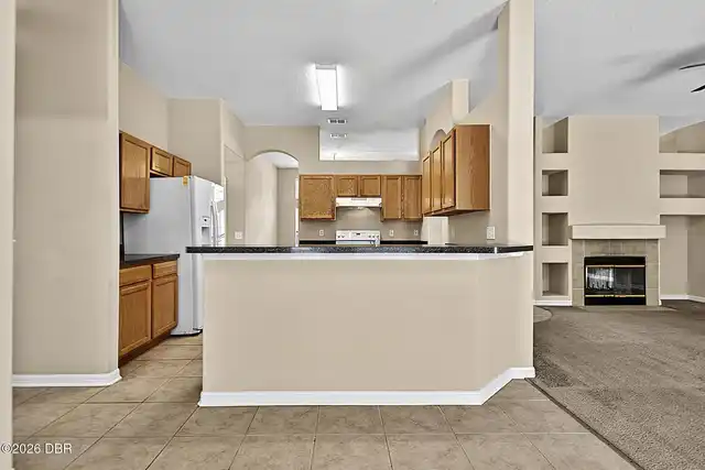 Listing Photo 17