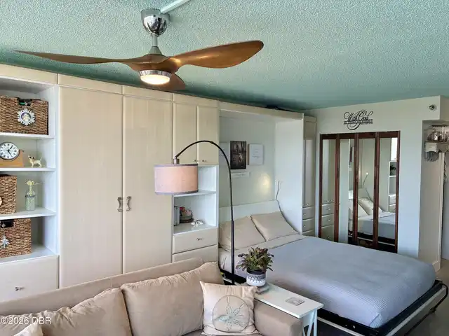 Listing Photo 18