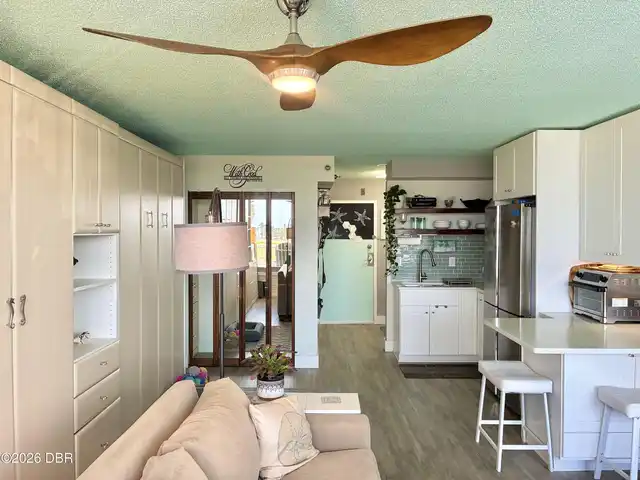 Listing Photo 21