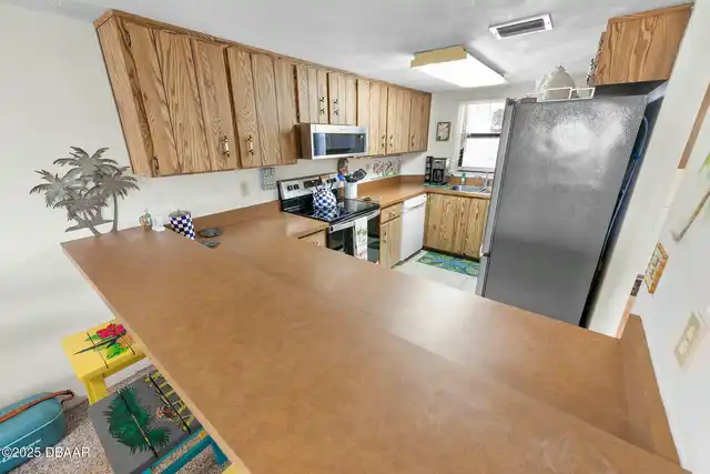 Listing Photo 14