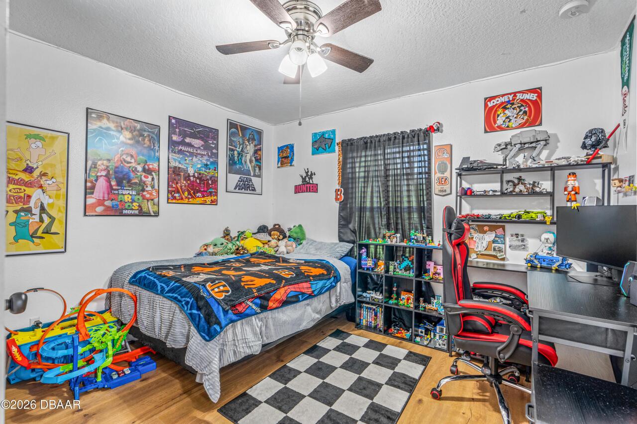 Listing Photo 16