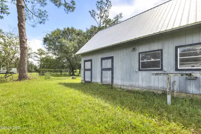 Listing Photo 10