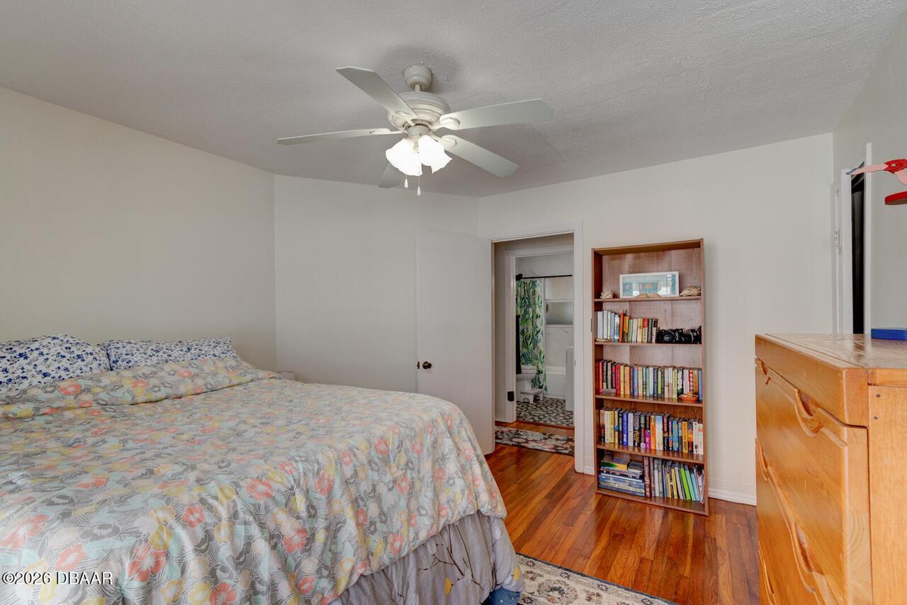 Listing Photo 17