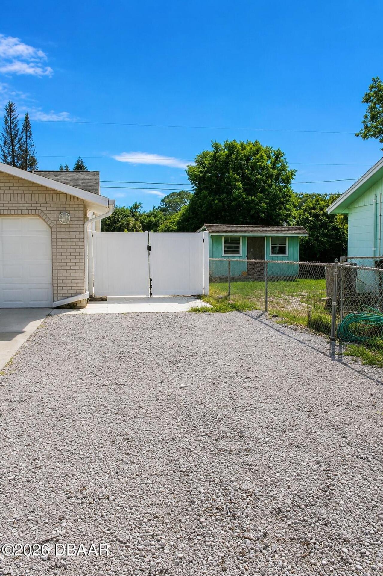 Listing Photo 15