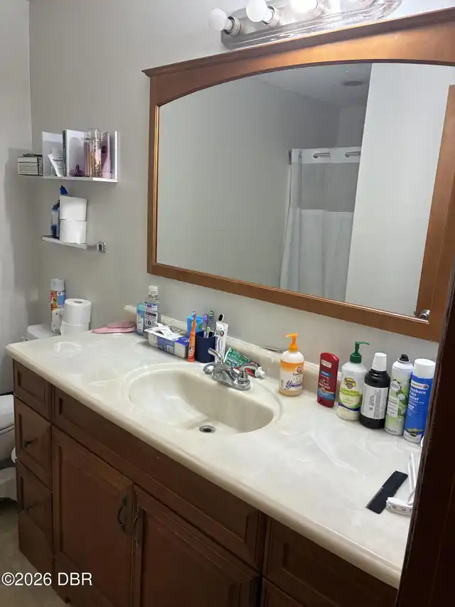 Listing Photo 7