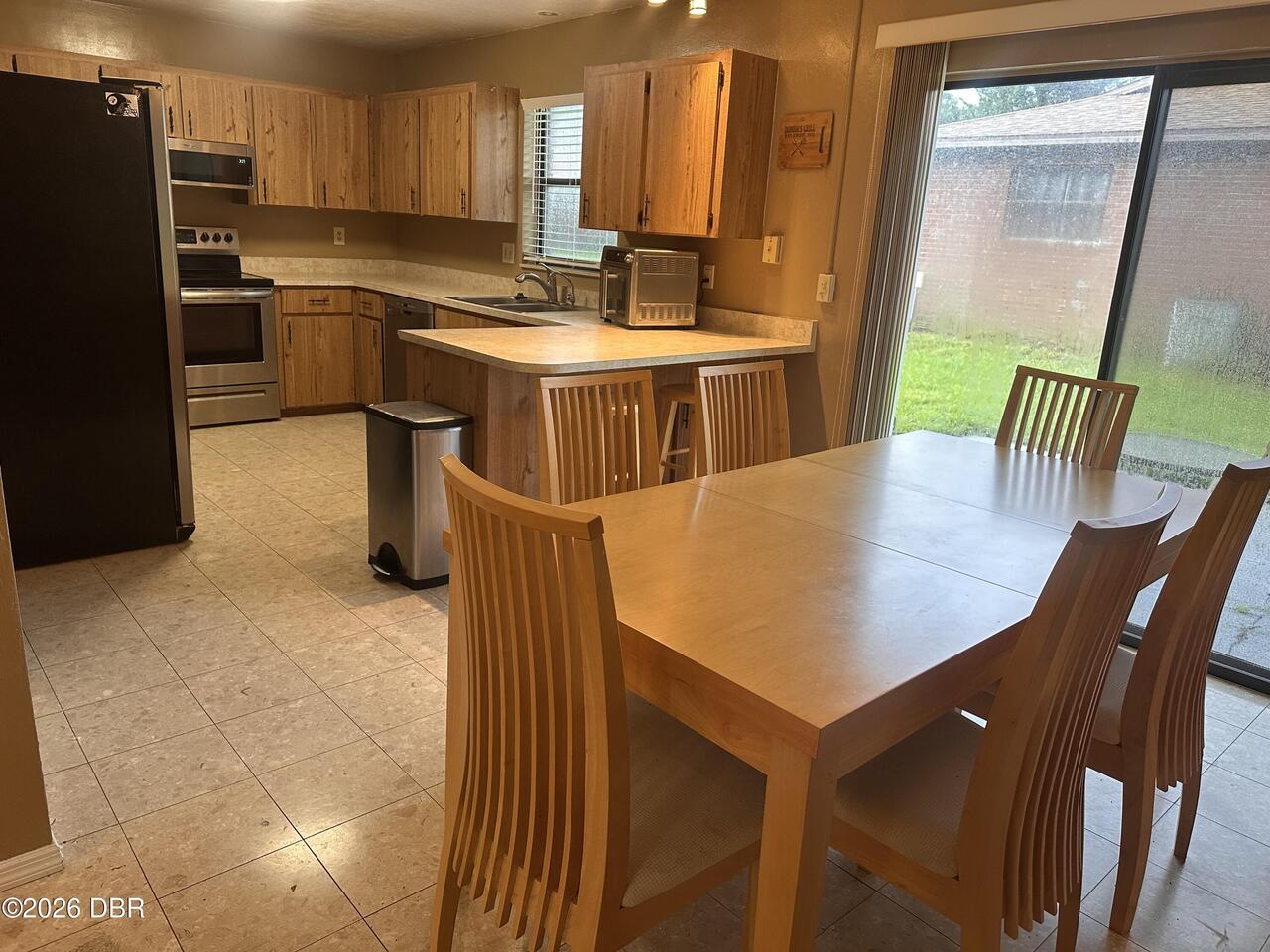Listing Photo 12