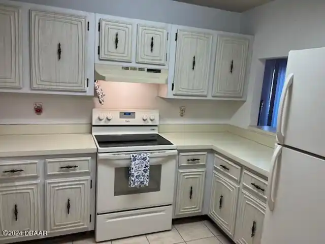 Listing Photo 7