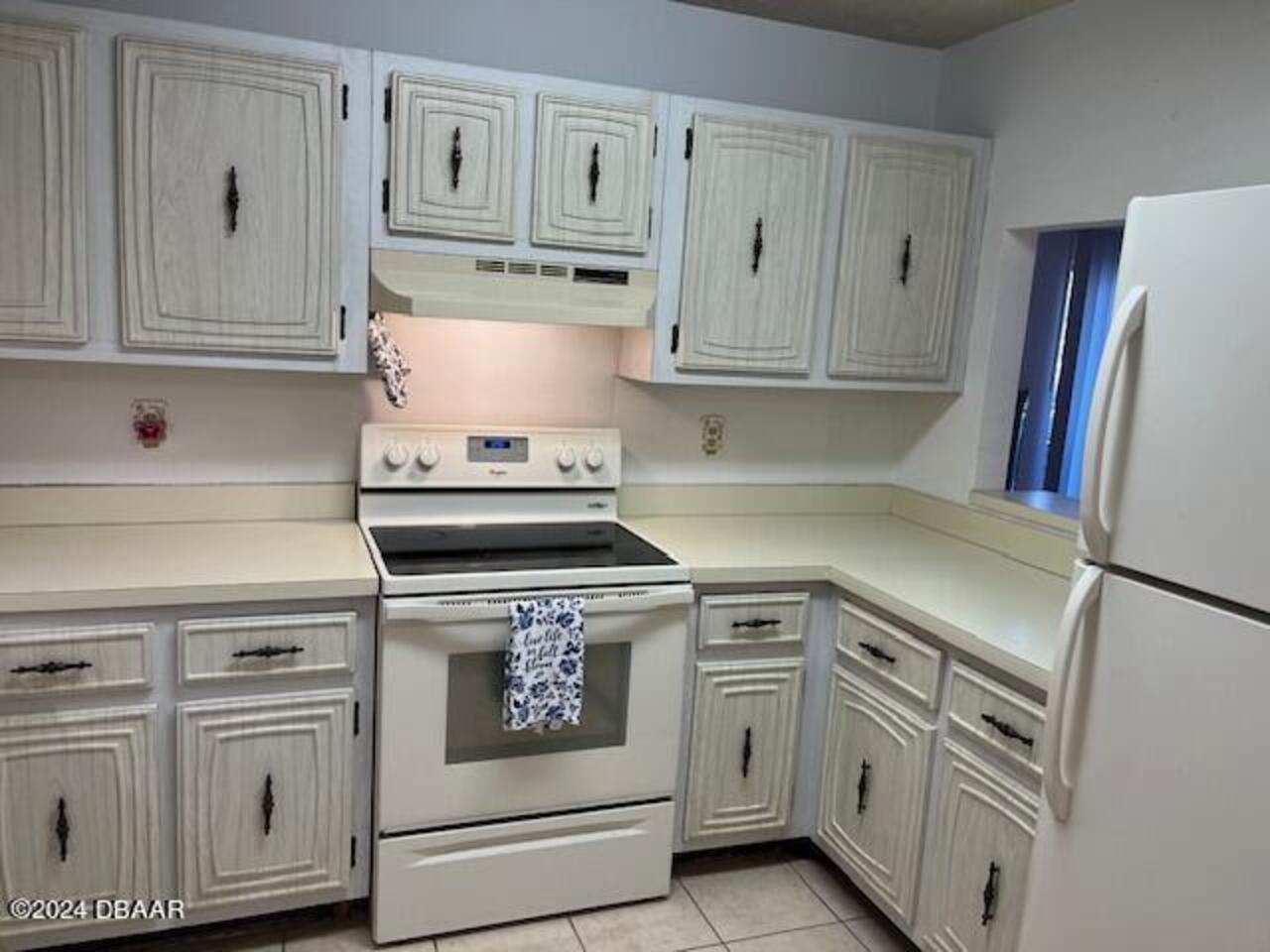 Listing Photo 7