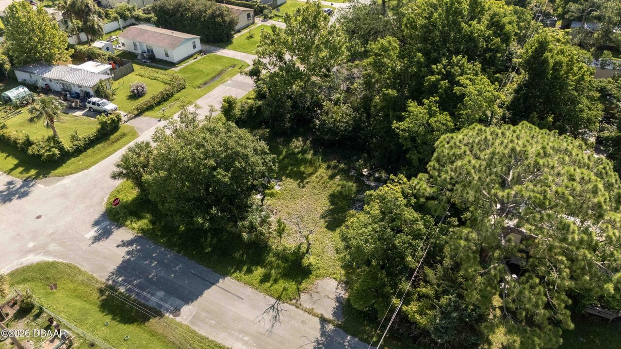 Listing Photo 11
