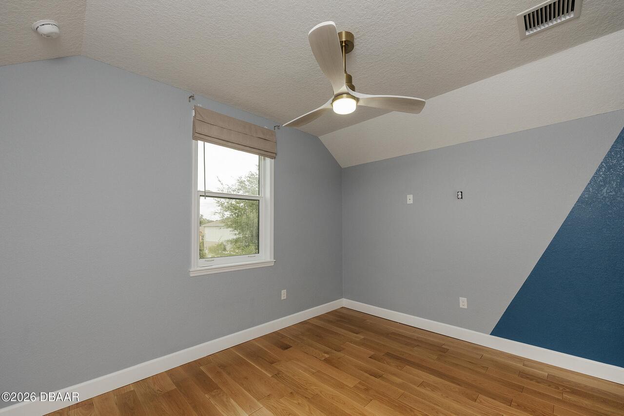 Listing Photo 26