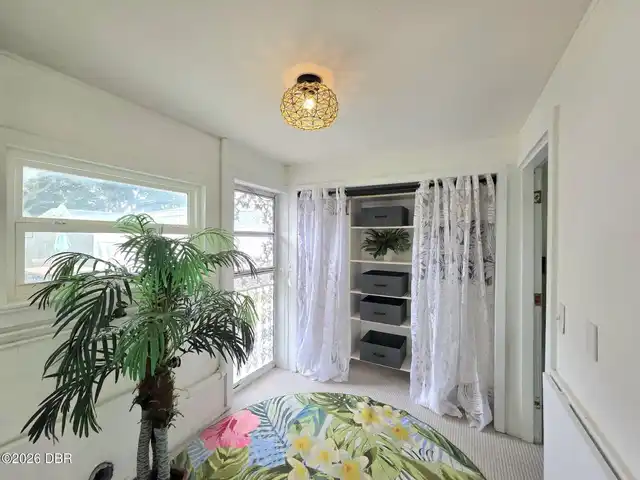 Listing Photo 32