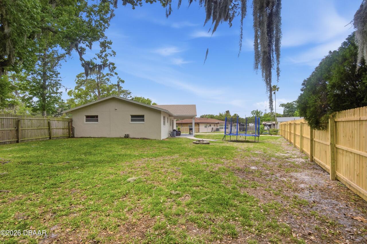Listing Photo 8