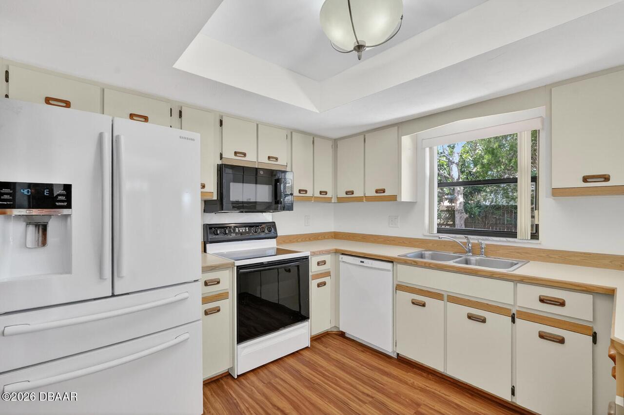 Listing Photo 18