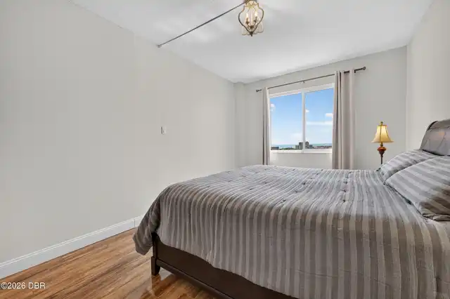 Listing Photo 16