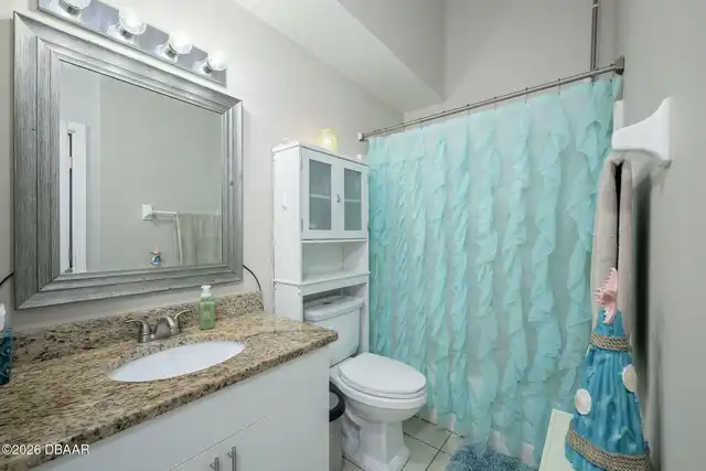 Listing Photo 12