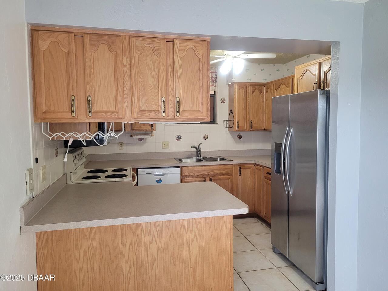 Listing Photo 8