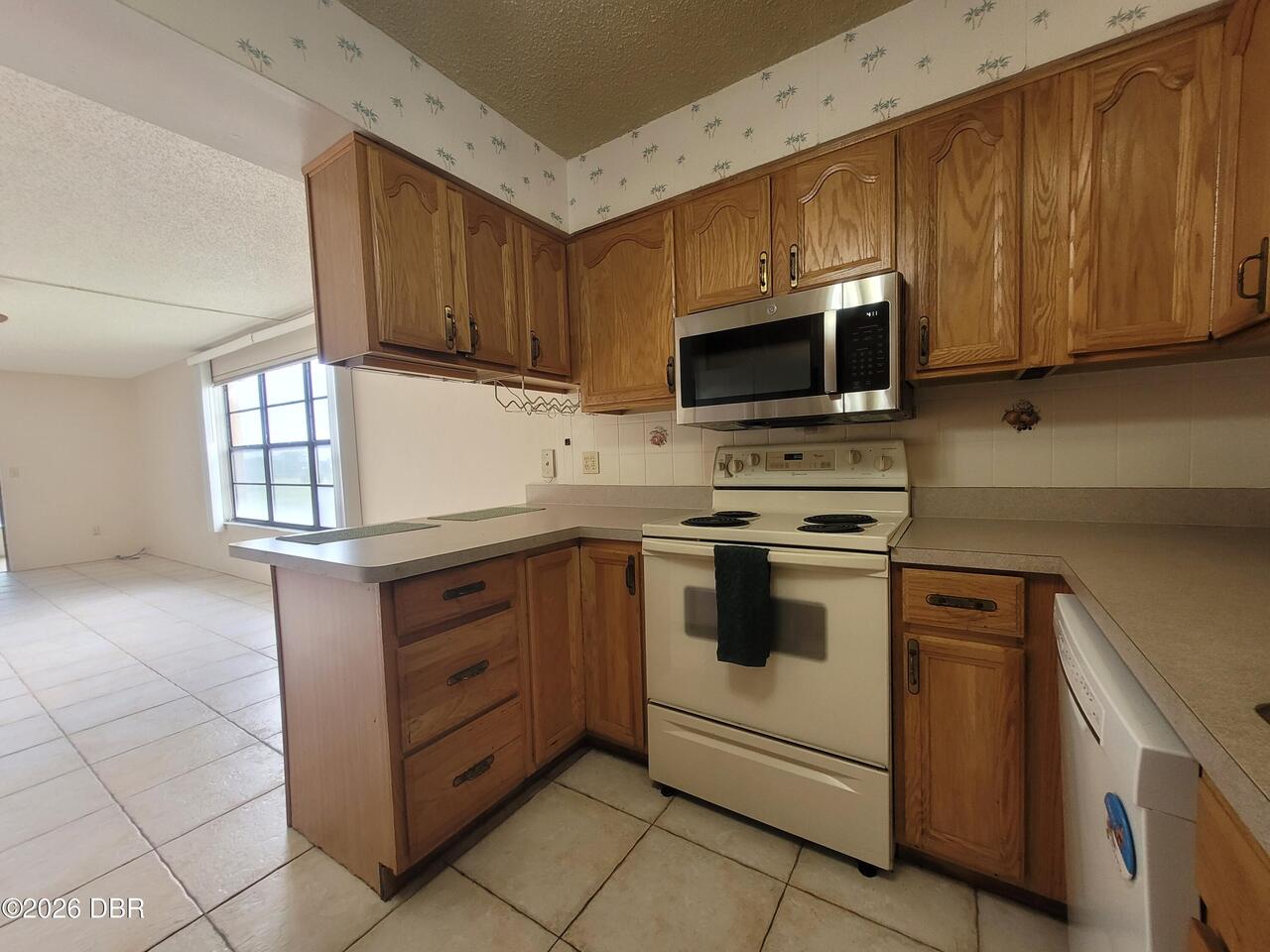 Listing Photo 7