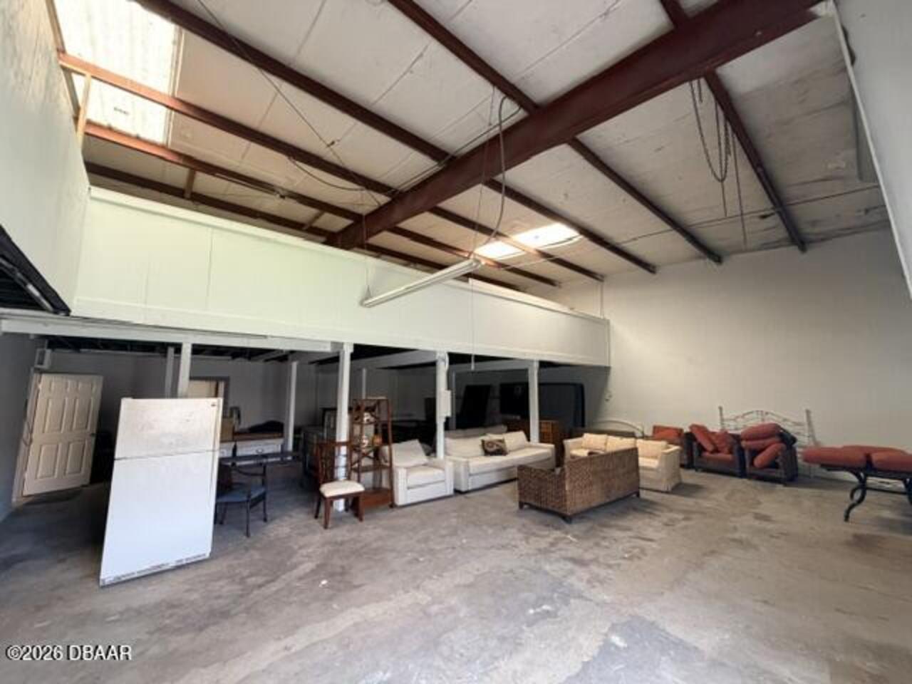 Listing Photo 10