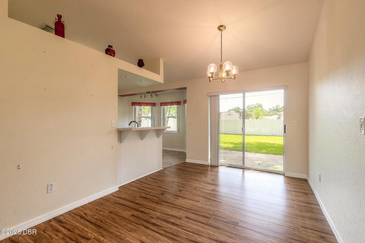 Listing Photo 10