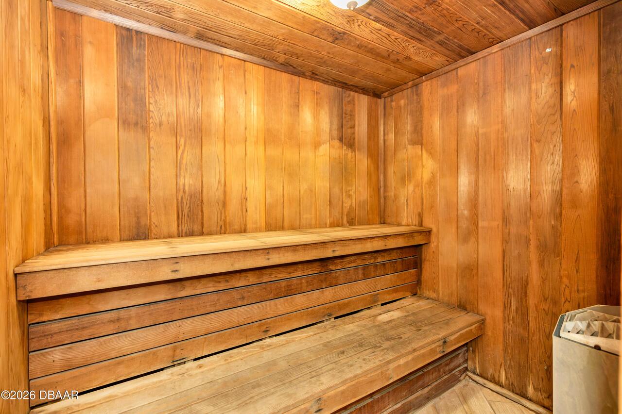 Listing Photo 33