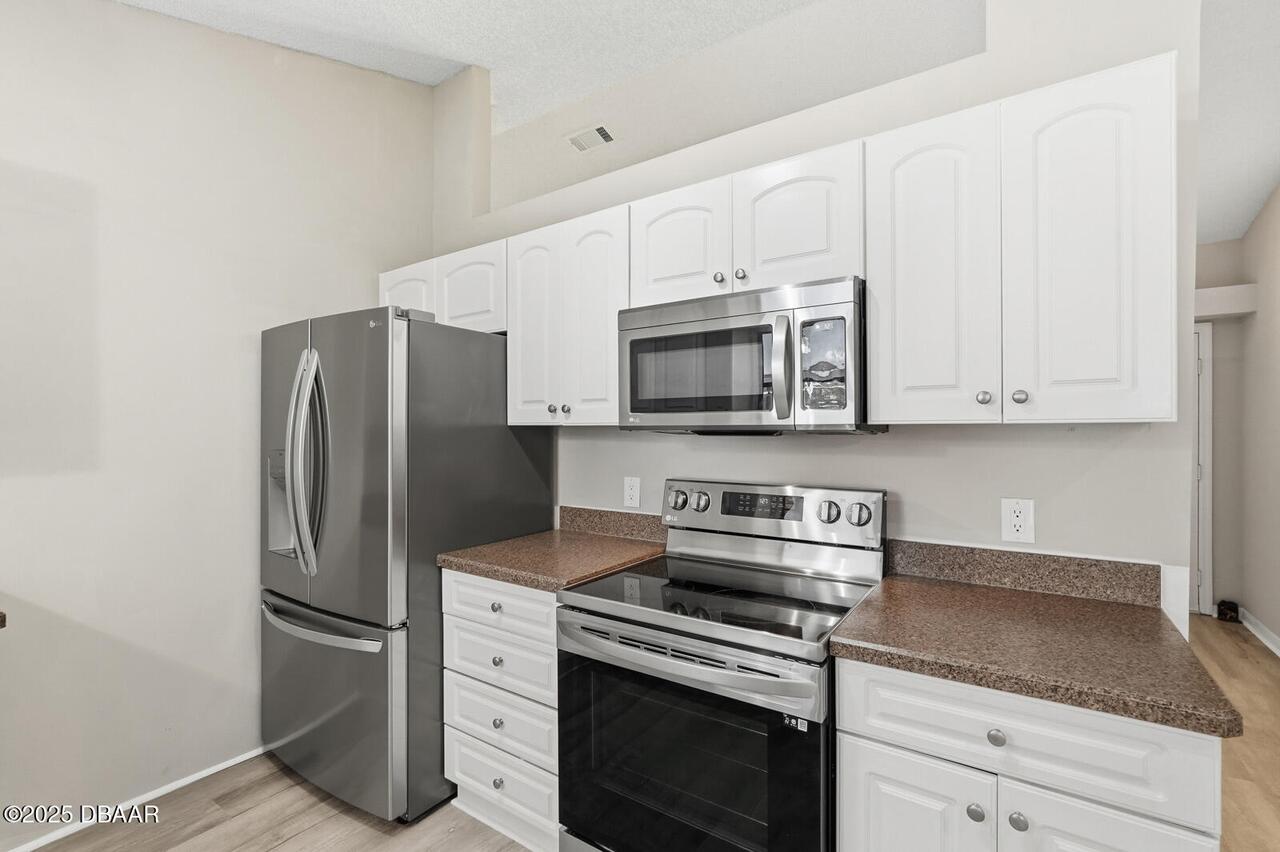 Listing Photo 13