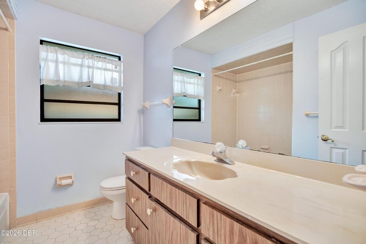 Listing Photo 15