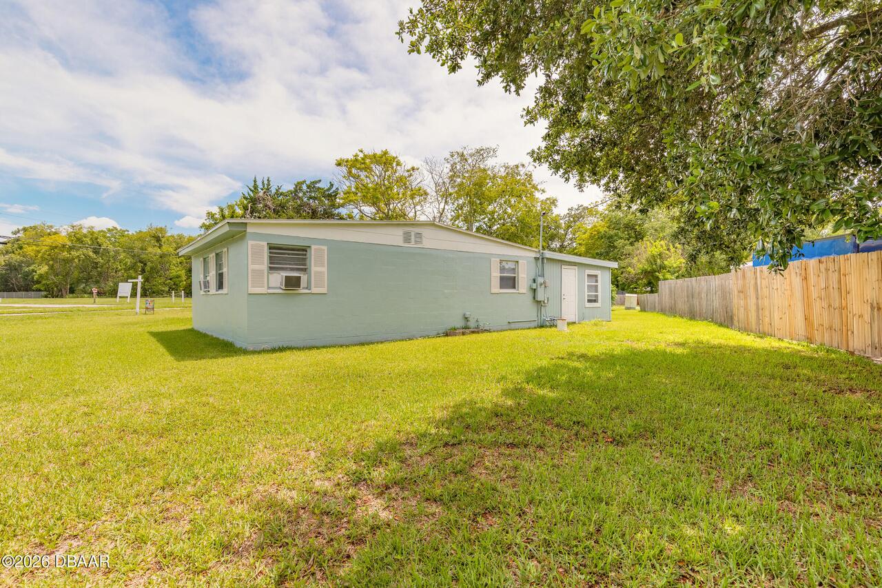 Listing Photo 12