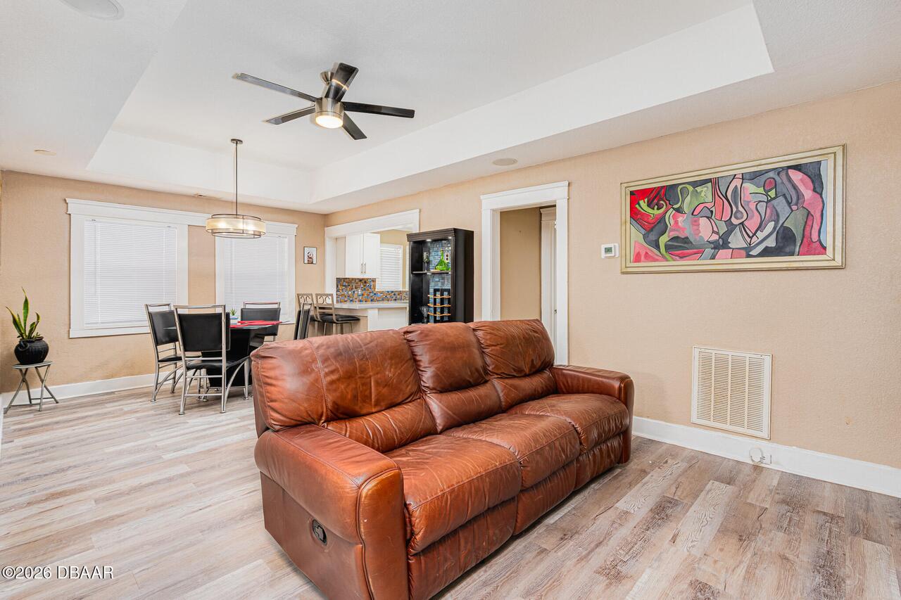 Listing Photo 7