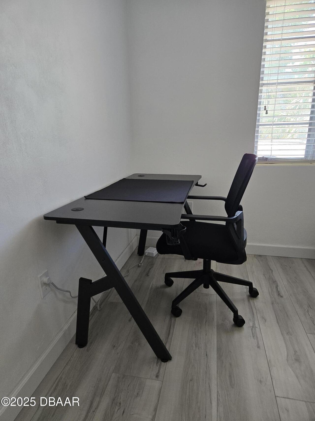Listing Photo 6