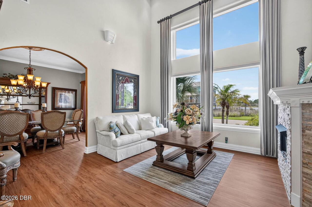 Listing Photo 9