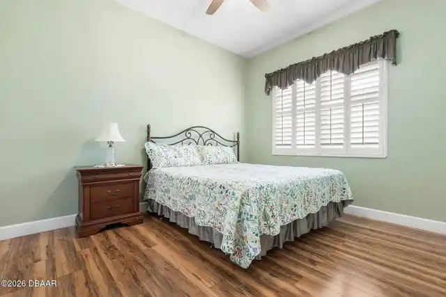 Listing Photo 28