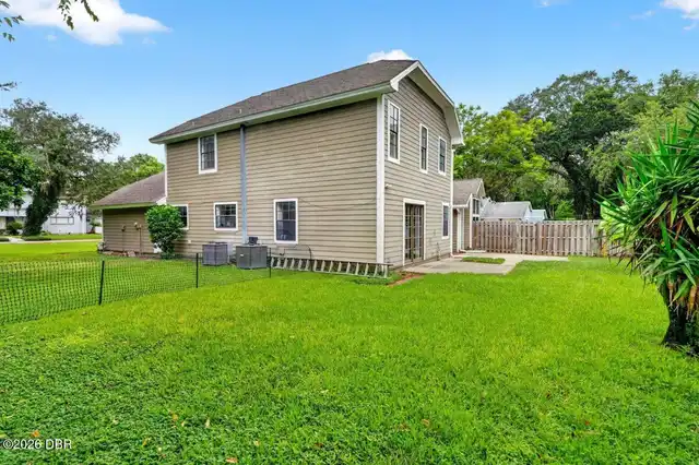 Listing Photo 7