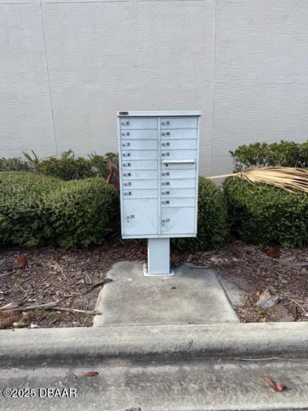 Listing Photo 9