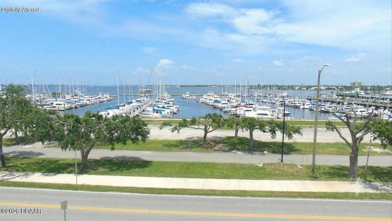 Listing Photo 42