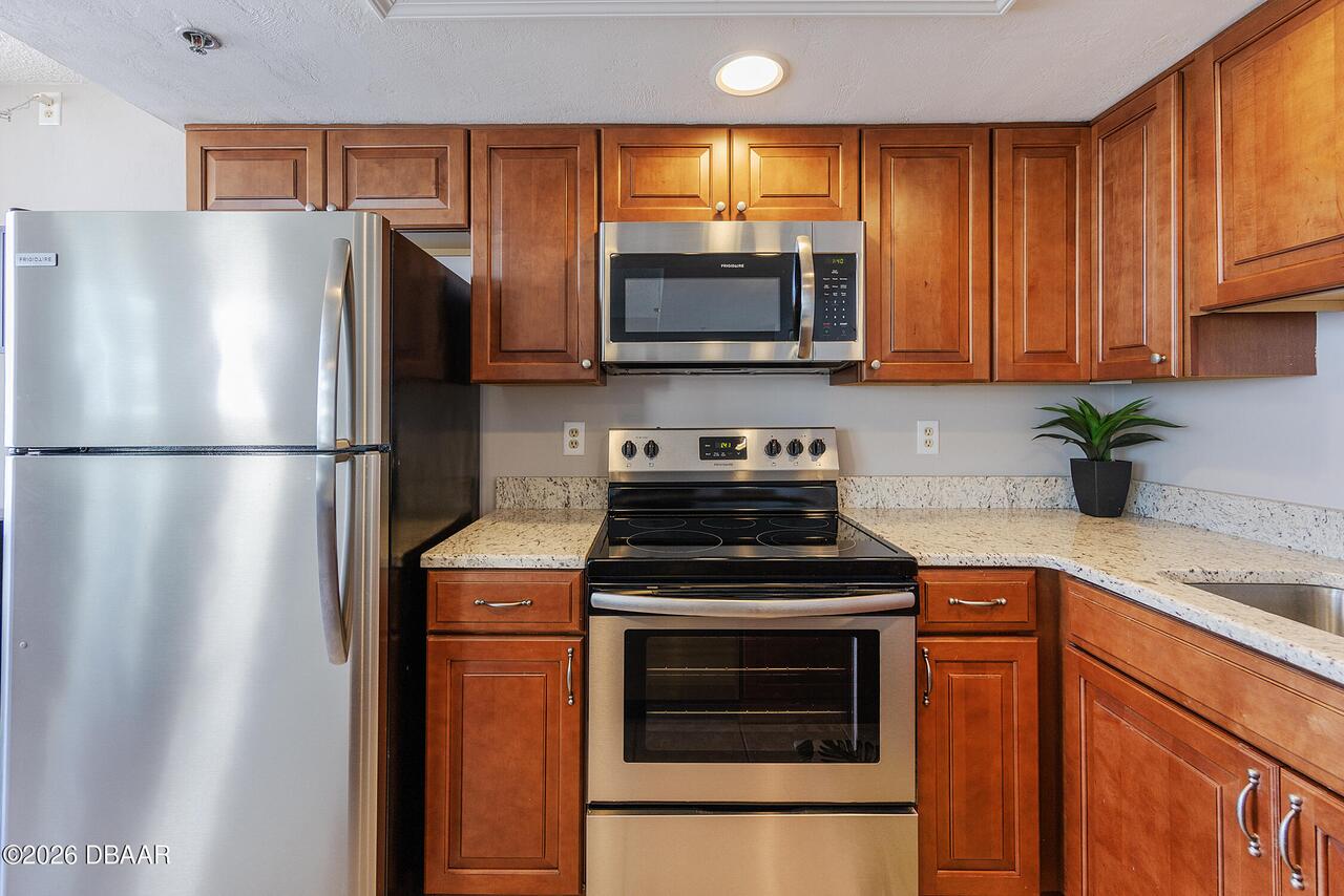 Listing Photo 17