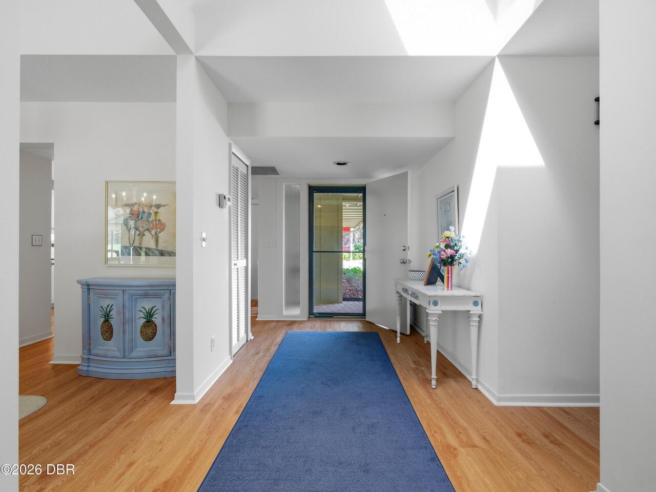 Listing Photo 9