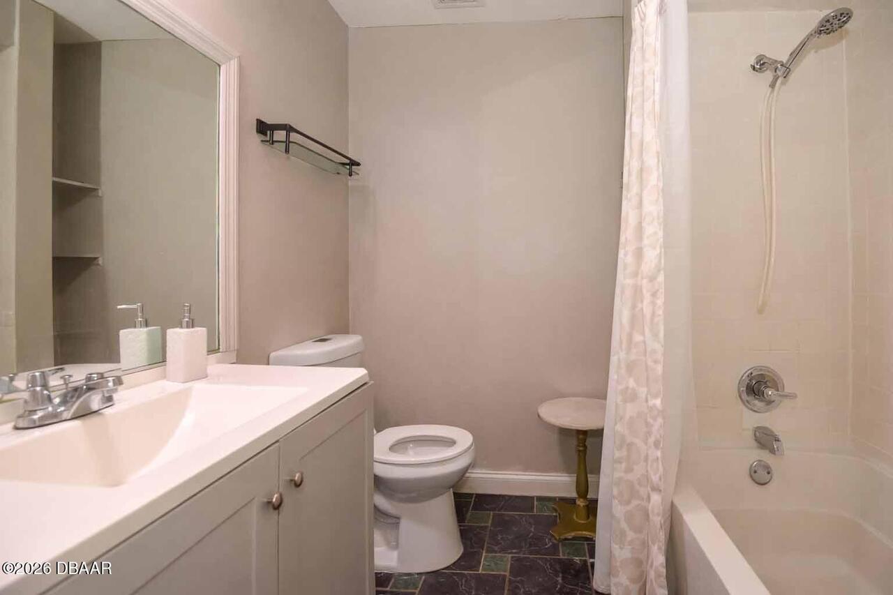 Listing Photo 13