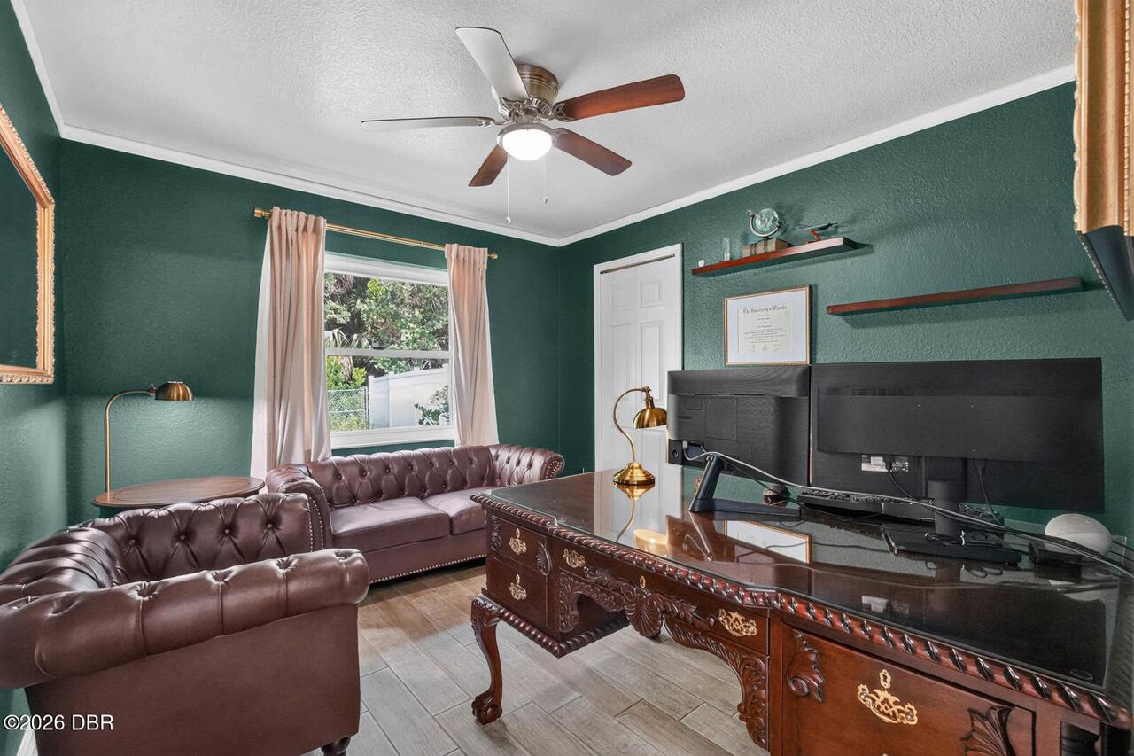 Listing Photo 18