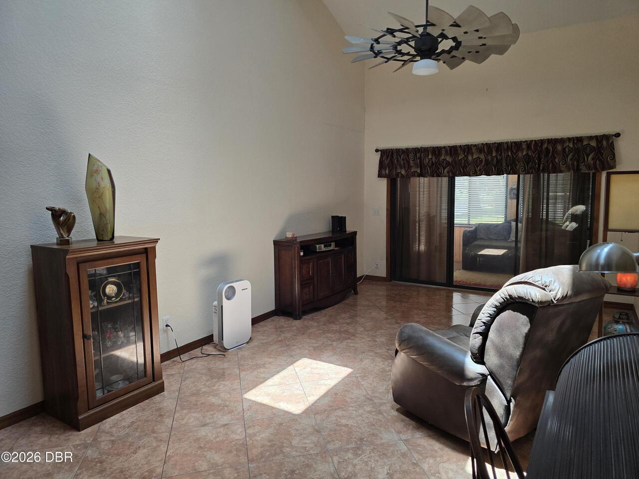 Listing Photo 7