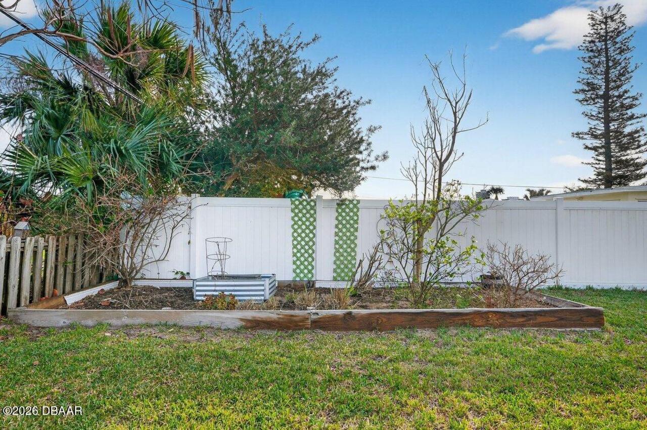Listing Photo 34
